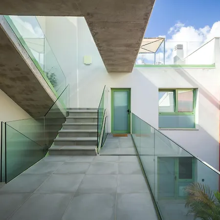 Vertical Oasis Loft,en El Corazon De Triana Gb1a Daire